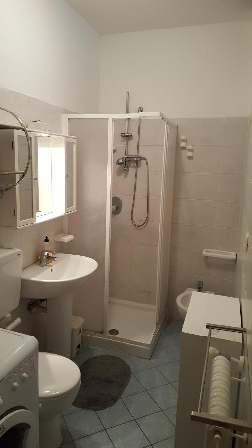 Appartement Torres Rojas à Ivrée Extérieur photo